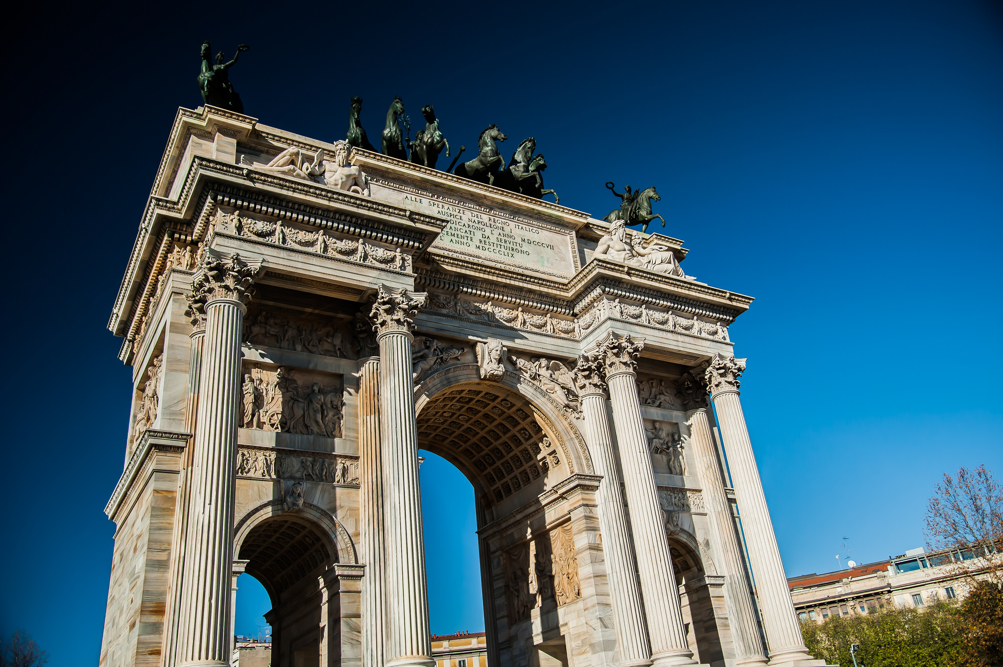 tourist attractions in milan